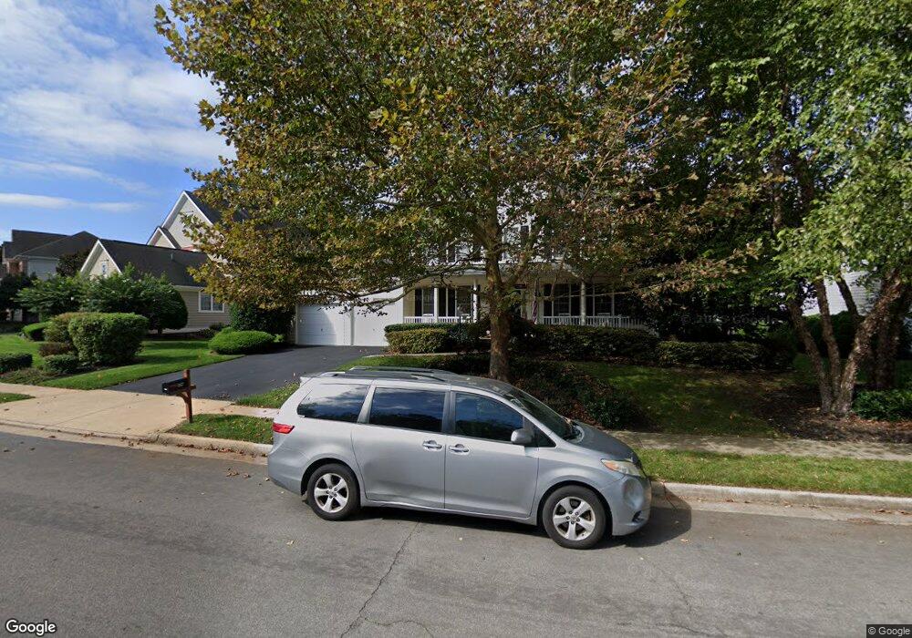 12621 Victory Lakes Loop, Bristow, VA 20136 - photo 1