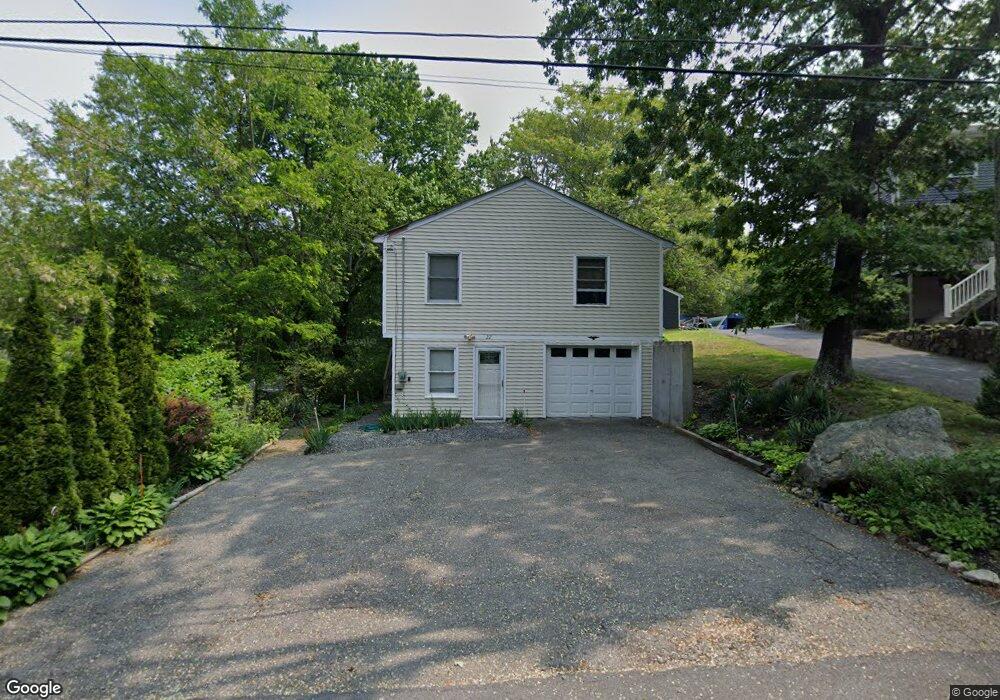 22 Nichols St, Swampscott, MA 01907 - photo 1