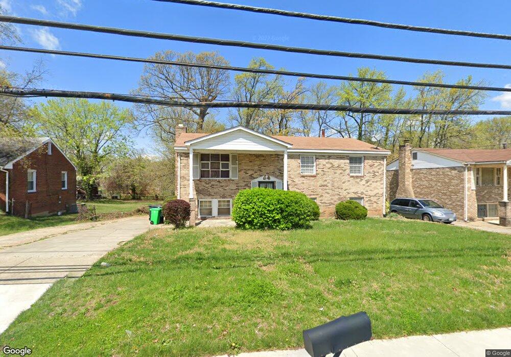 6609 Saint Barnabas Rd, Oxon Hill, MD 20745 - photo 1