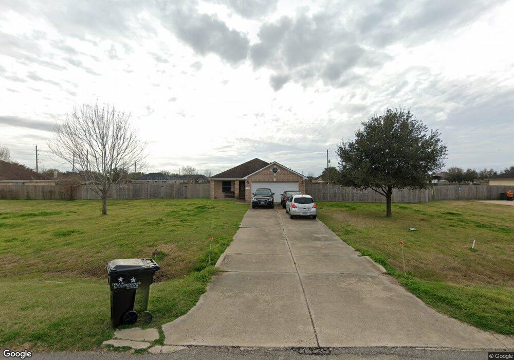 11011 Leah, Needville, TX 77461 - photo 1