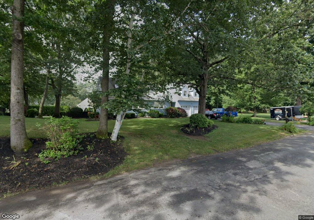 11 Paradise Pkwy, Turners Falls, MA 01376 - photo 1