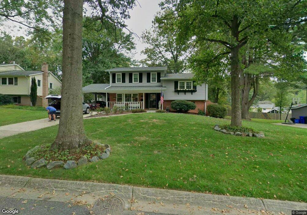 5424 Amberwood Ln, Rockville, MD 20853 - photo 1