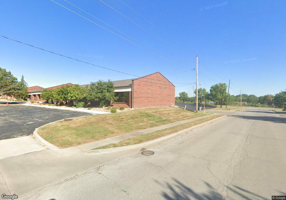 1986 NW Copper Oaks Cir, Blue Springs, MO 64015 - photo 1