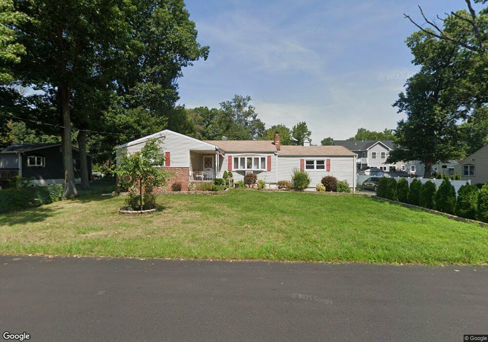 251 E Arthur Place, Iselin, NJ 08830 - photo 1