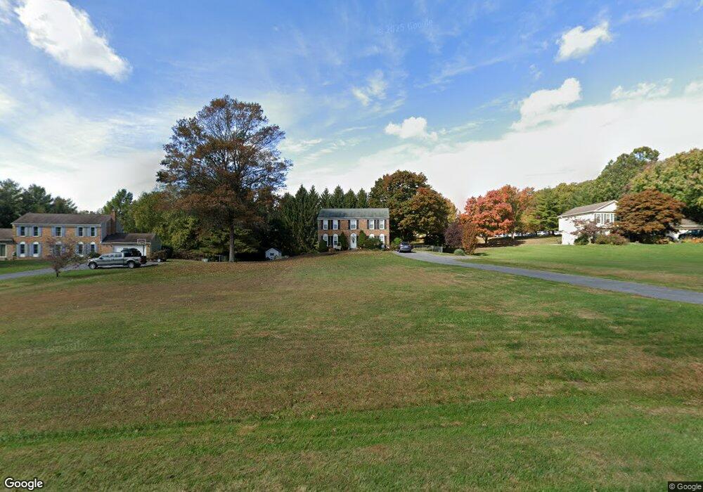 5584 Linton Rd, Sykesville, MD 21784 - photo 1