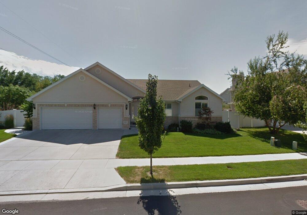 992 Fallbrook Way, Sandy, UT 84094 - photo 1