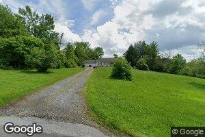 8 Kim Ln, Poughkeepsie, NY 12601