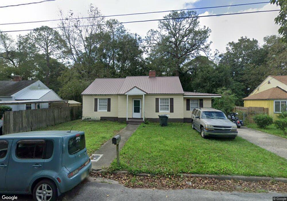 3751 Wylly Ave, Brunswick, GA 31520 - photo 1