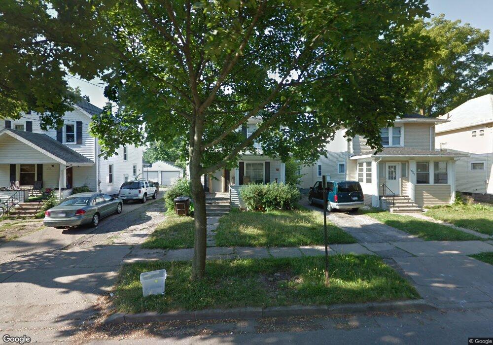 1319 W Hillsdale St, Lansing, MI 48915 - photo 1