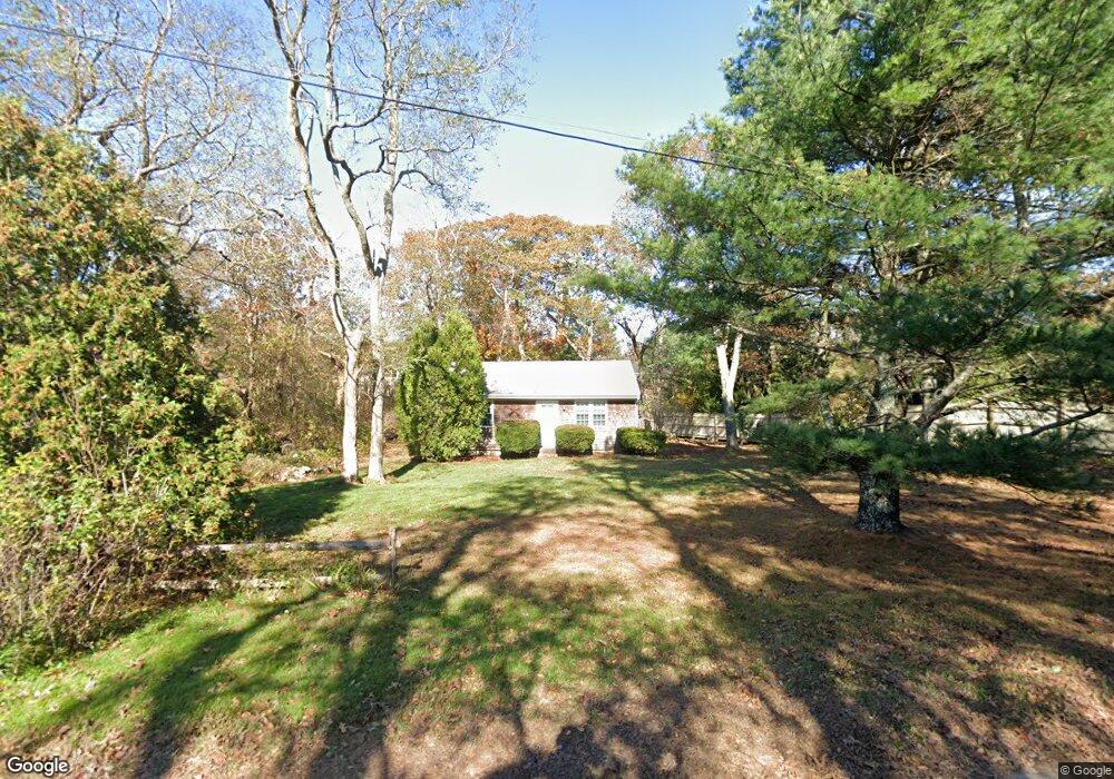 6 Lagoon Ave, Vineyard Haven, MA 02568 - photo 1