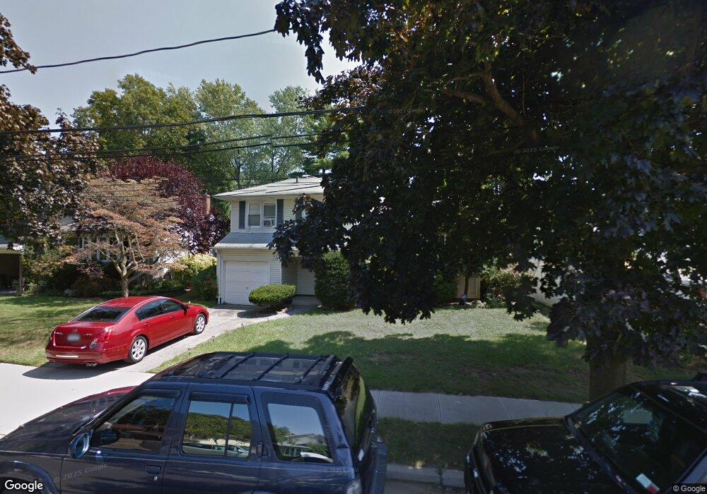 529 Kent Place, West Hempstead, NY 11552 - photo 1