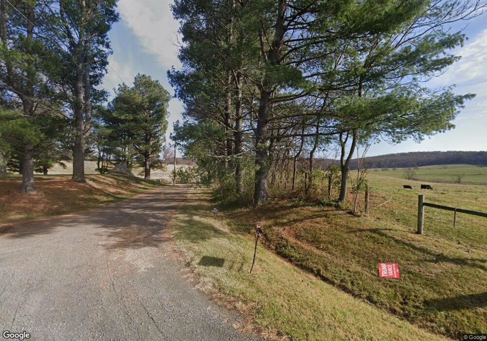 5941 Blantyre Rd, Broad Run, VA 20137 - photo 1