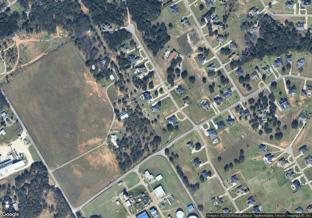 108 Maverick Ct, Granbury, TX 76049 - photo 1