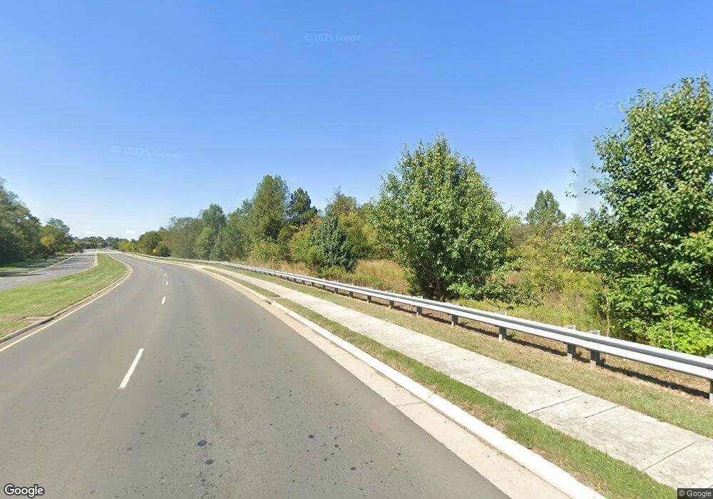 9799 Linton Hall Rd, Bristow, VA 20136 - photo 1