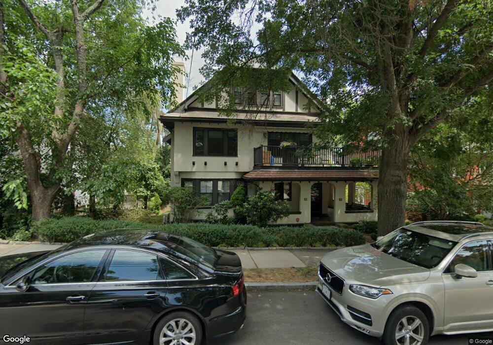 53 Winthrop Rd unit 53,53, Brookline, MA 02445 - photo 1