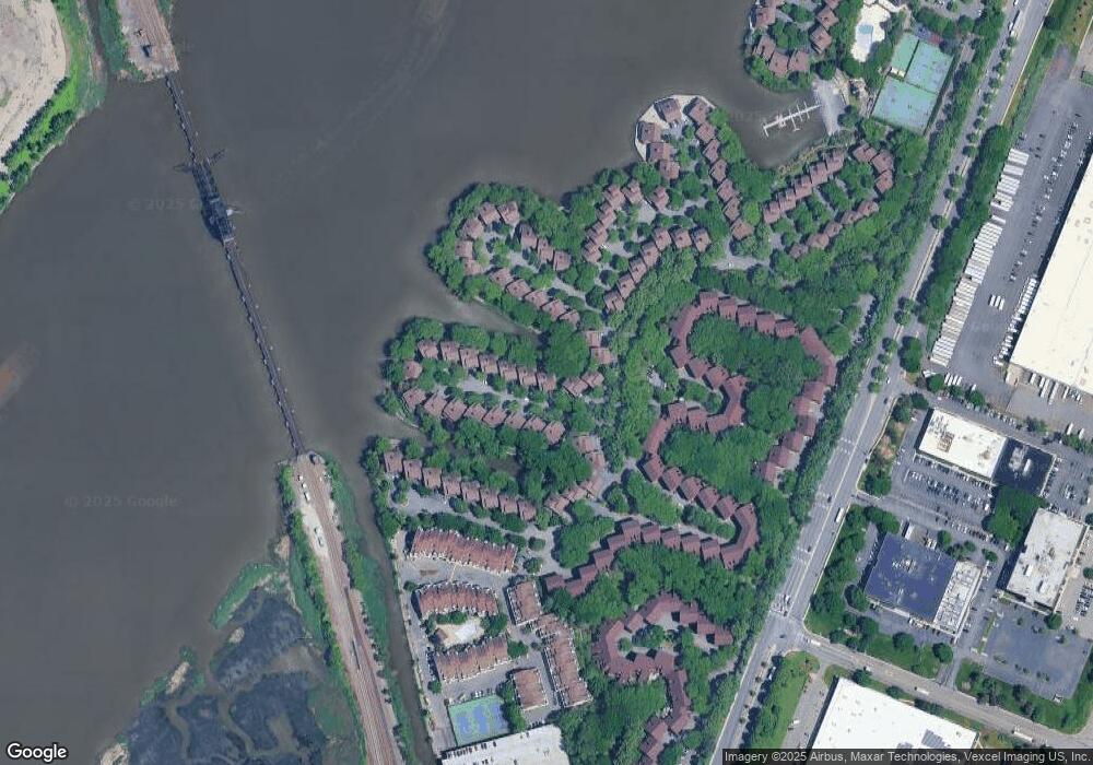 236 Sunset Key unit 236, Secaucus, NJ 07094 - photo 1