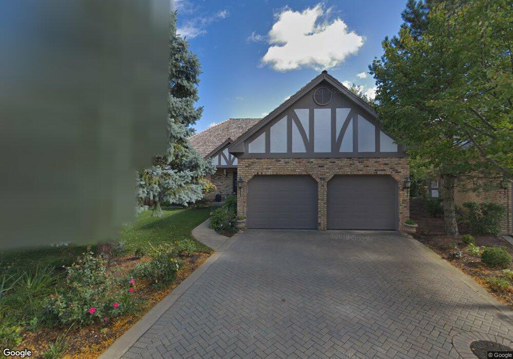 53 Chesterfield Ct, Burr Ridge, IL 60527 - photo 1