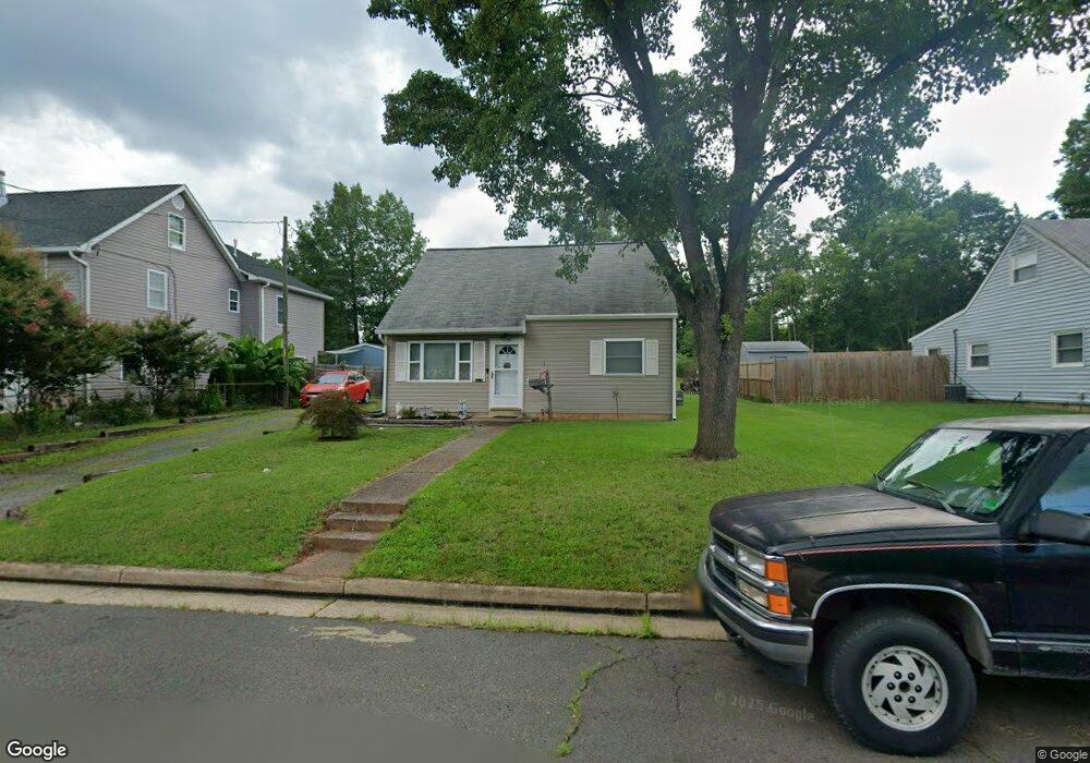 152 Lambert Dr, Manassas Park, VA 20111 - photo 1