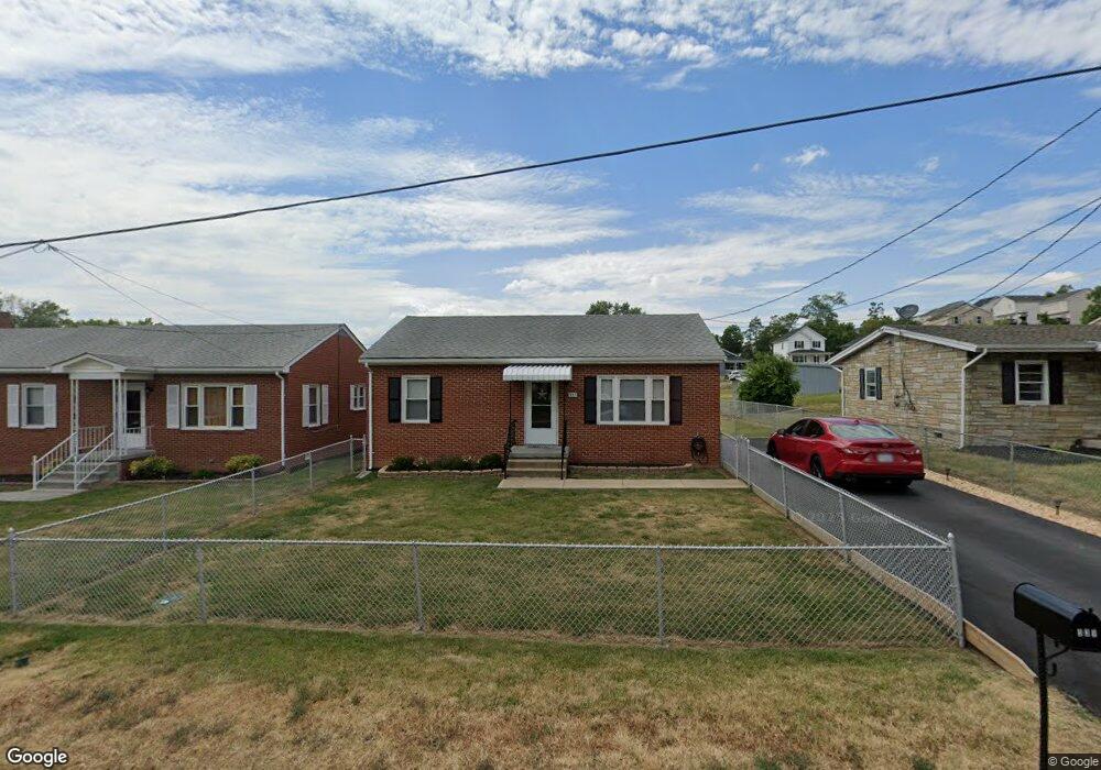 337 Walton St, Strasburg, VA 22657 - photo 1