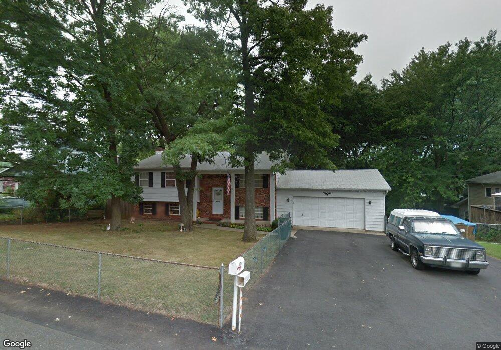 1928 Lincoln Ave, Halethorpe, MD 21227 - photo 1