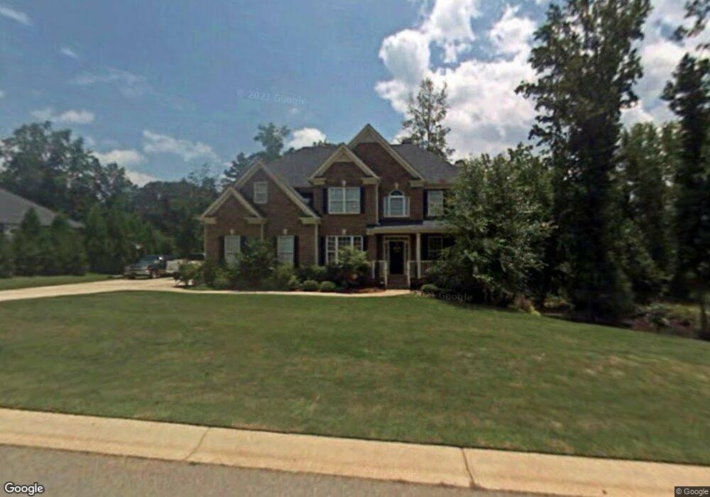 121 Prestwick Dr, Hoschton, GA 30548 - photo 1