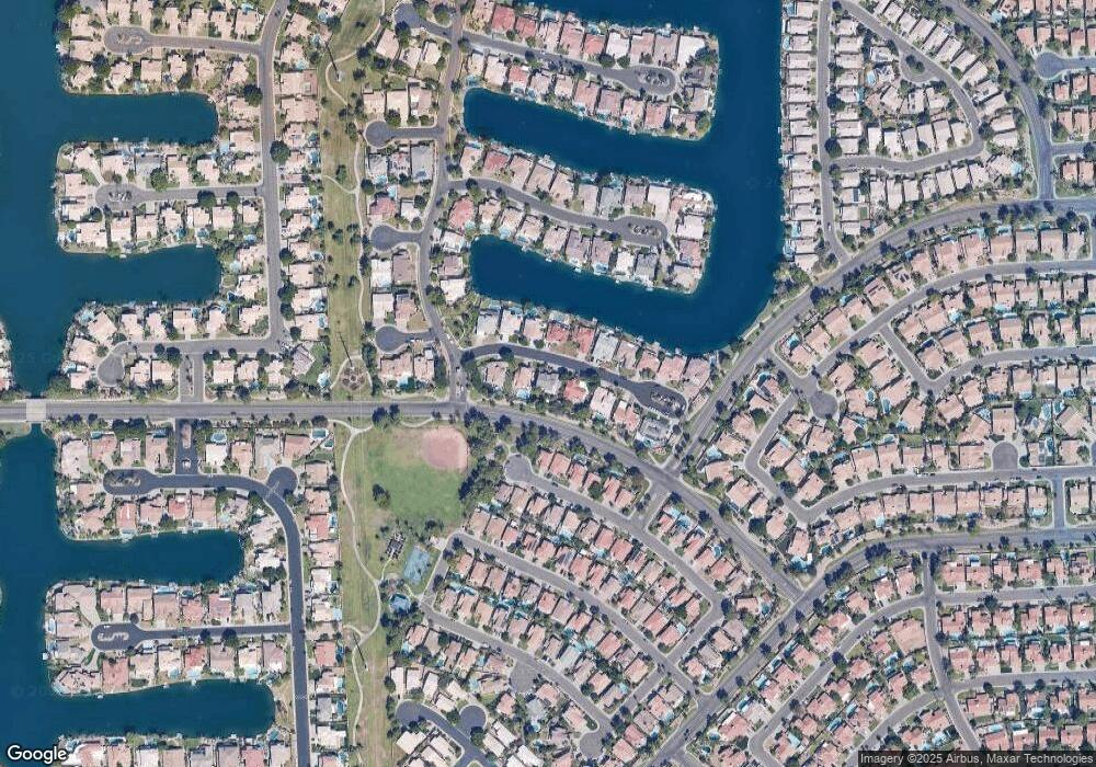 2027 E Freeport Ln, Gilbert, AZ 85234 - photo 1