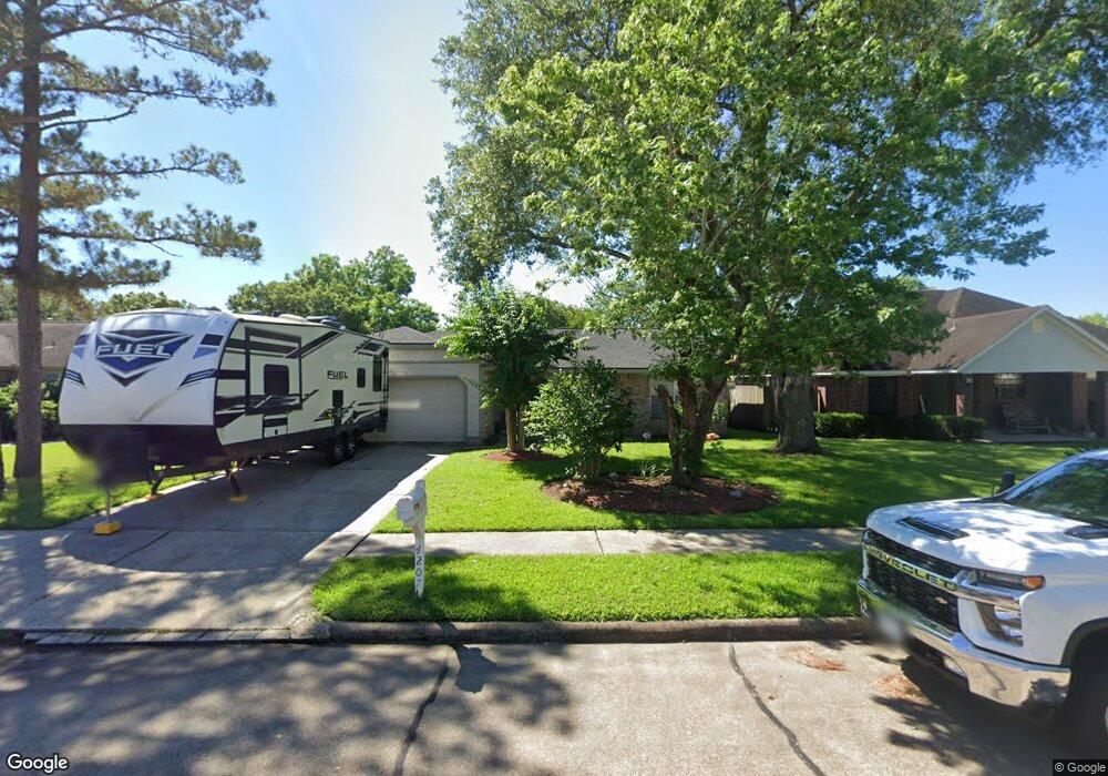 4207 Townes Forest Rd, Friendswood, TX 77546 - photo 1