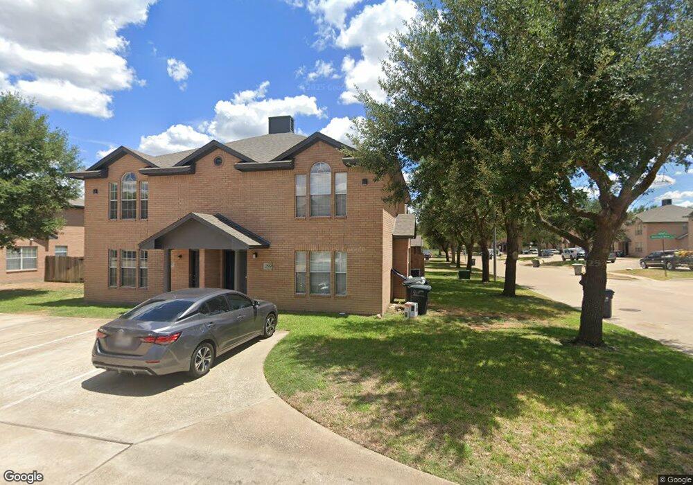 2513 Ashford Dr unit Classic, College Station, TX 77840 - photo 1