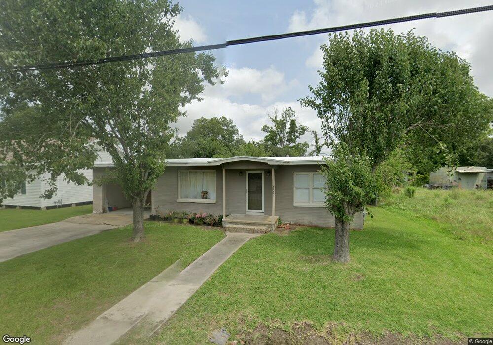 705 Tallow Rd, Lake Charles, LA 70607 - photo 1