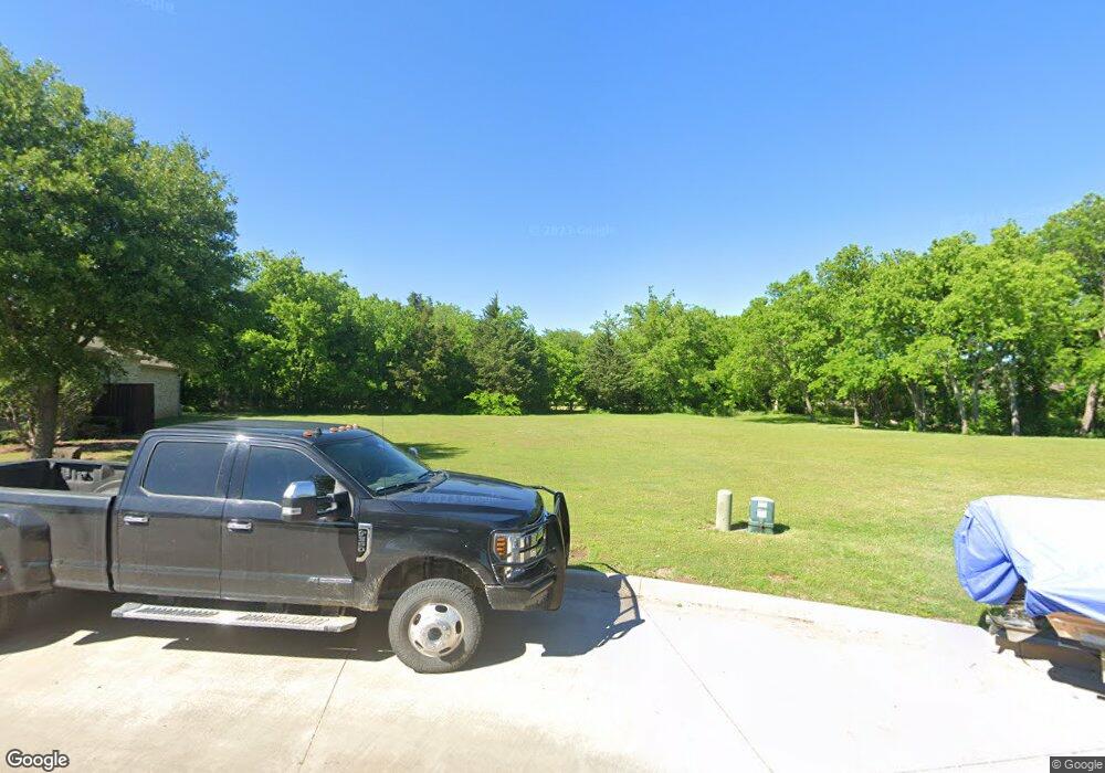 1625 Diamond Cir, Gainesville, TX 76240 - photo 1