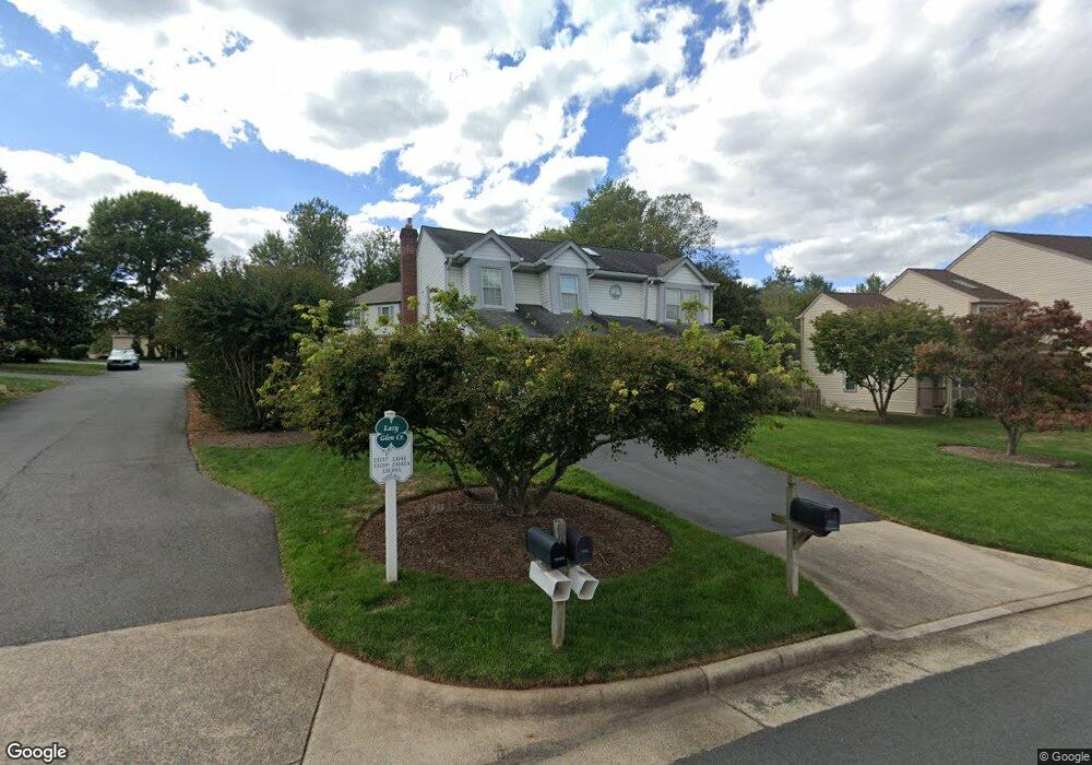 13143 Lazy Glen Ct, Herndon, VA 20171 - photo 1