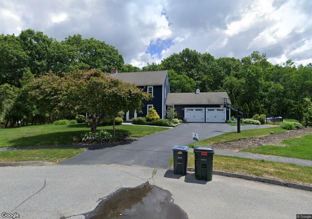 28 Hickory Cir, Holden, MA 01520 - photo 1