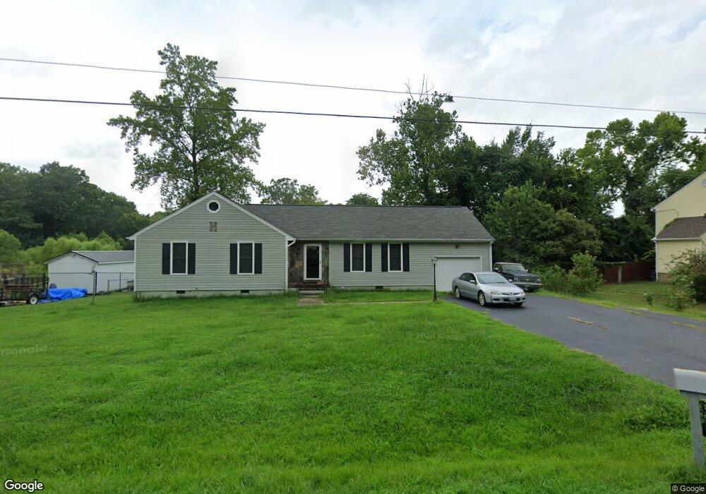 11006 Sassafras Dr, Hopewell, VA 23860 - photo 1