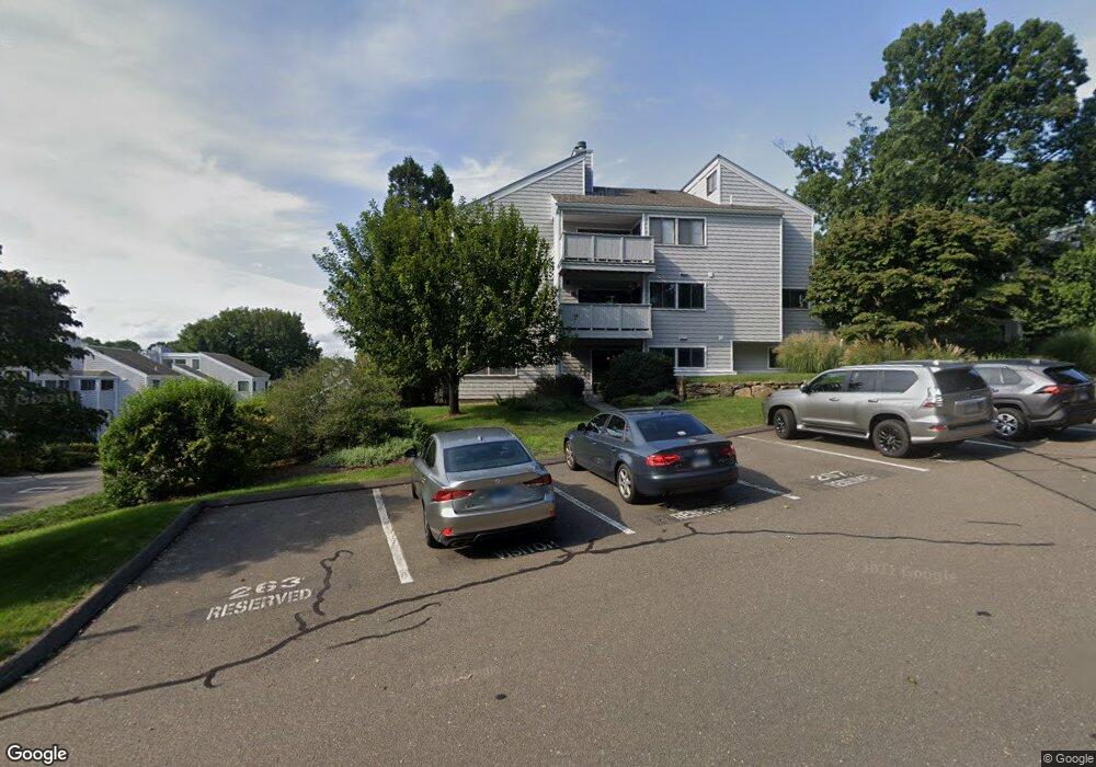 167 Rowayton Woods Dr, Norwalk, CT 06854 - photo 1