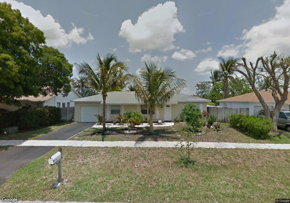 9363 Gettysburg Rd, Boca Raton, FL 33434 - photo 1