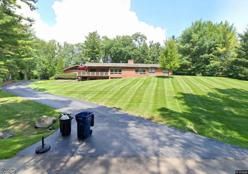 1324 Juniper Ln, Bloomfield Hills, MI 48302 - photo 1