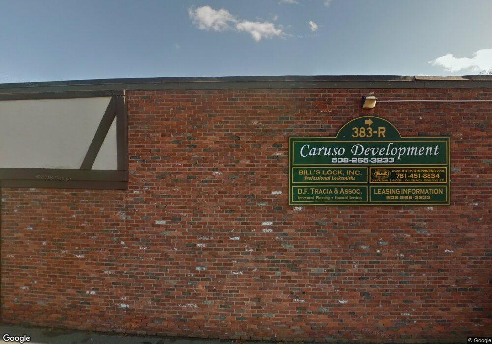 383 Lowell St unit 4, Wakefield, MA 01880 - photo 1