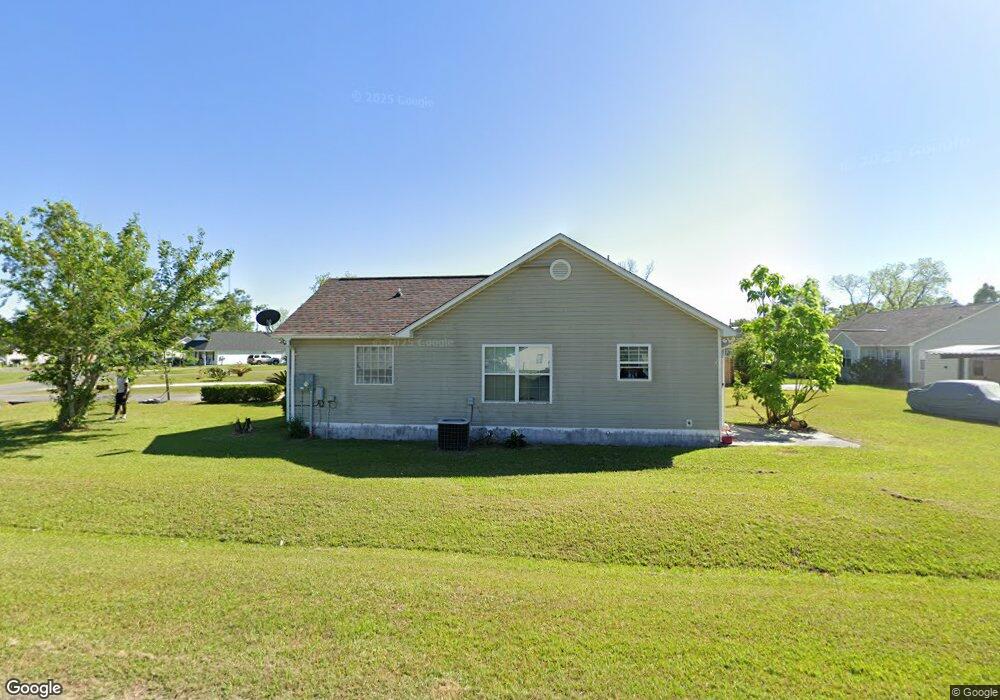 1106 Otto Cir, Douglas, GA 31535 - photo 1