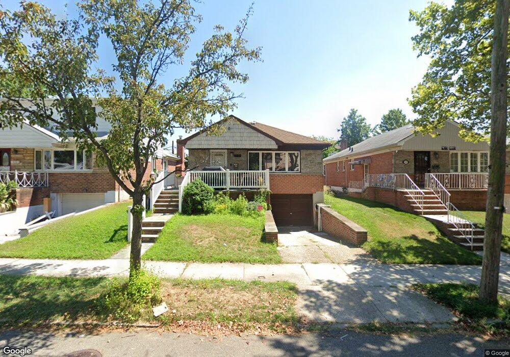 7333 171st St, Fresh Meadows, NY 11366 - photo 1