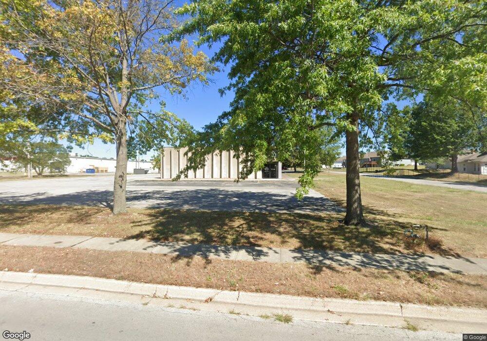 501 NW Vesper St, Blue Springs, MO 64014 - photo 1