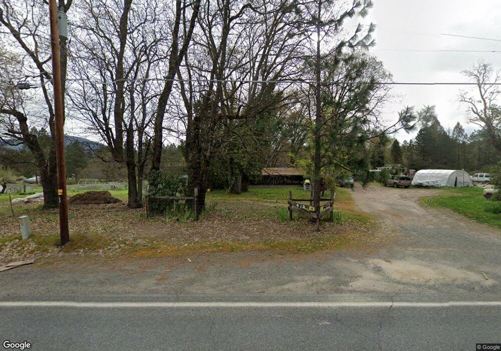 479 Plumtree Ln, Grants Pass, OR 97526 - photo 1