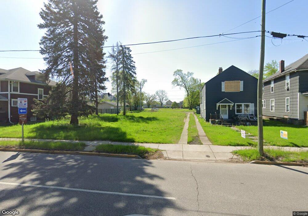 637 W Franklin St, Elkhart, IN 46516 - photo 1