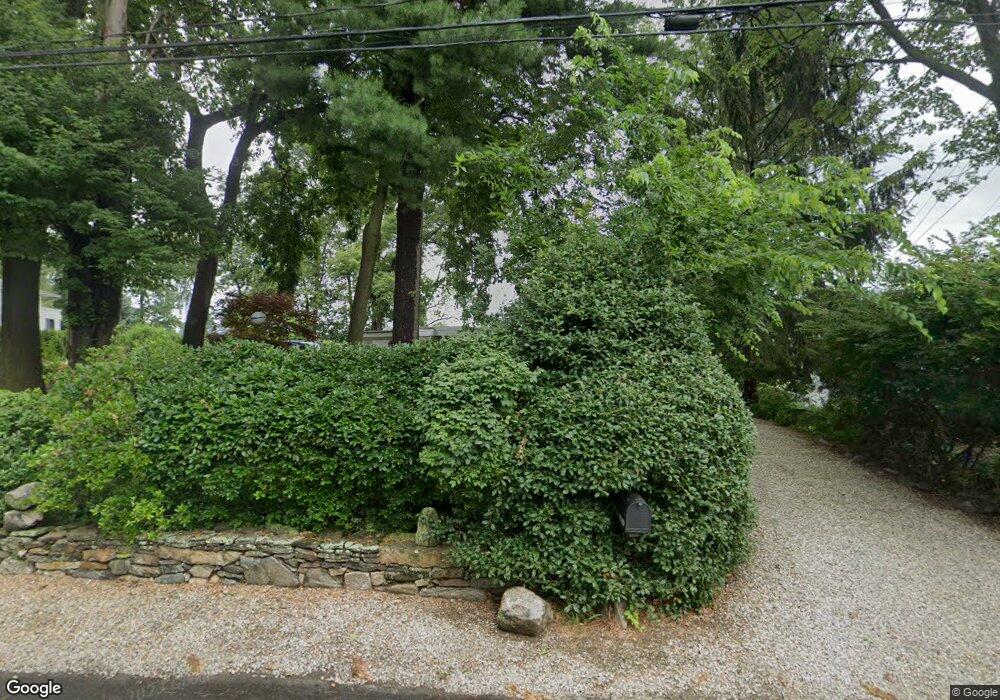 15 Dock Rd, Norwalk, CT 06854 - photo 1