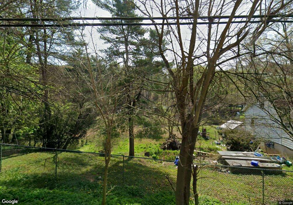 1161 Fairview Dr, Reading, PA 19605 - photo 1