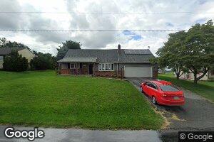 56 Cherry Hill Rd, Ronks, PA 17572