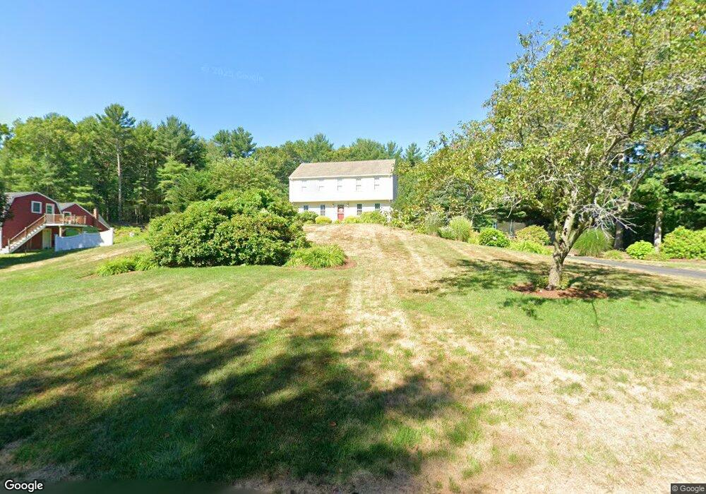 252 Edgewater Dr, Pembroke, MA 02359 - photo 1