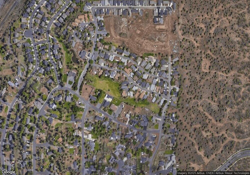 20759 Valentine St unit 18, Bend, OR 97701 - photo 1