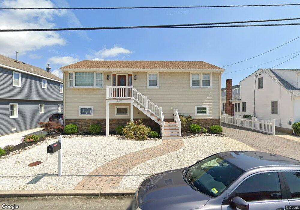 219 W 19th St, Ship Bottom, NJ 08008 - photo 1