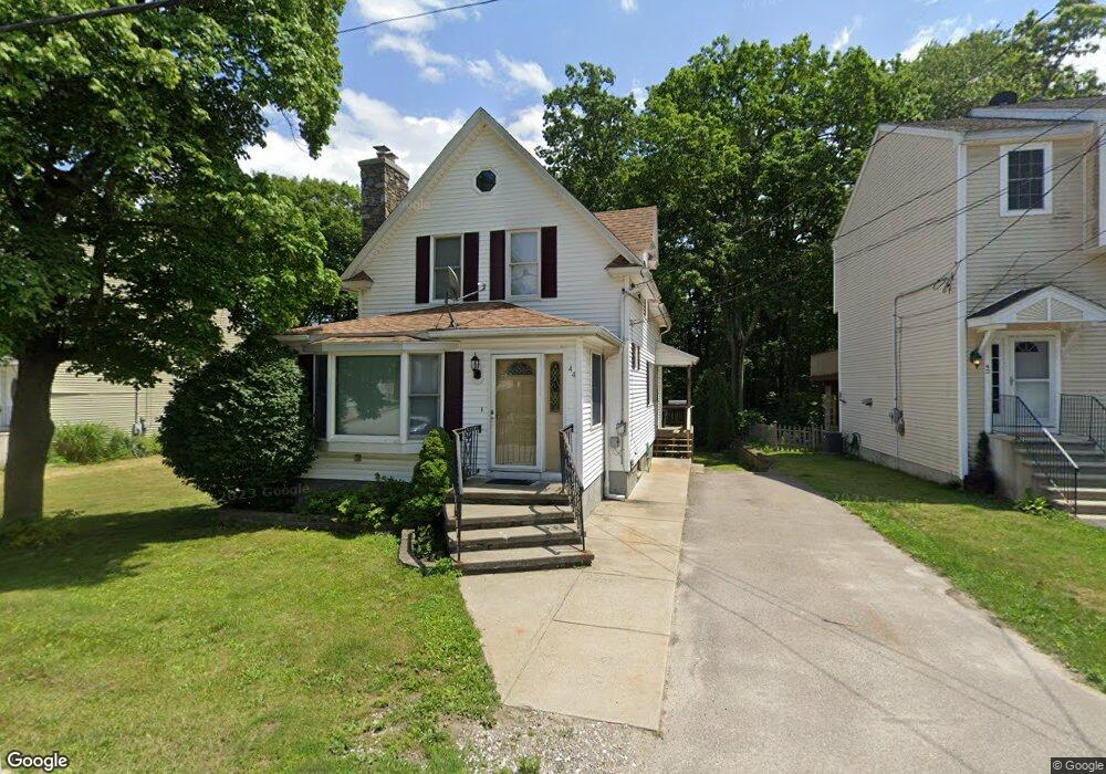 44 Pine Hill Rd, Worcester, MA 01604 - photo 1