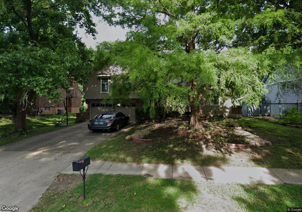 5710 Westgate St, Shawnee, KS 66216 - photo 1